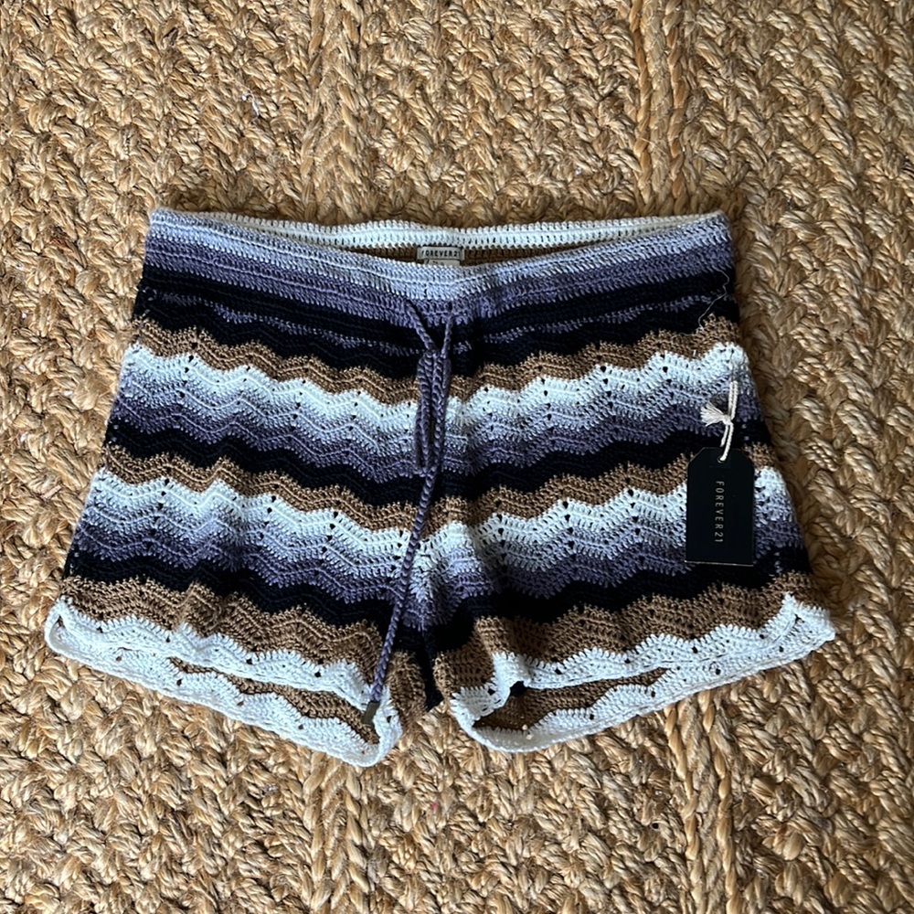 Forever 21 crochet shorts